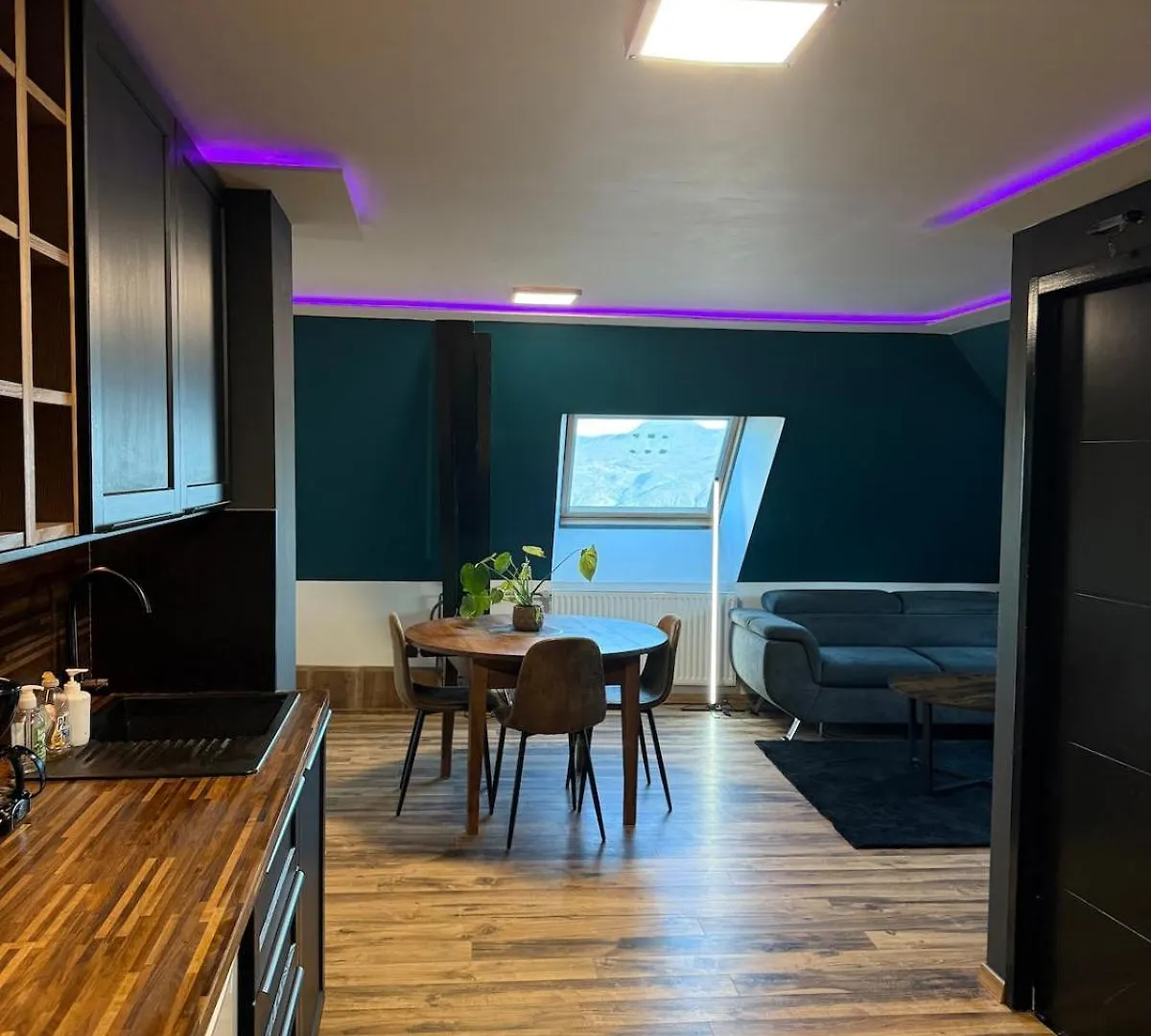 Chaleureux T2 Avec Bureau Apartment Sigoyer  0*, Sigoyer (Hautes-Alpes) France